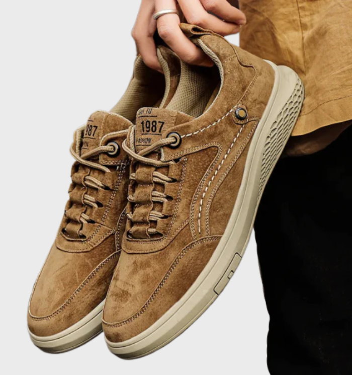 Echt lederen herensneakers in vetertrend, perfect voor dagelijks gebruik