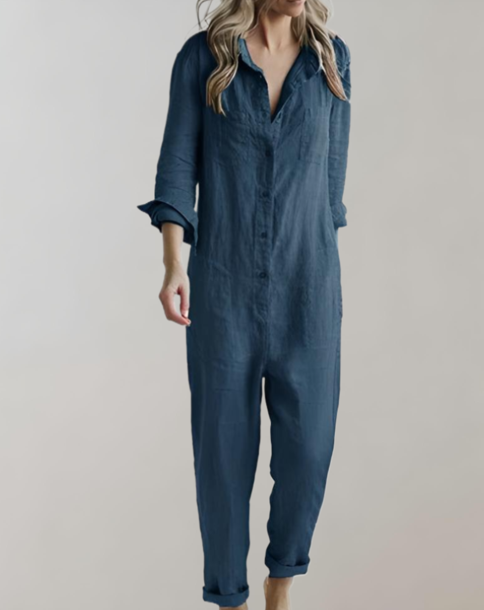 jumpsuit met losse polokraag, lange mouwen, knoopsluiting en meerdere zakken