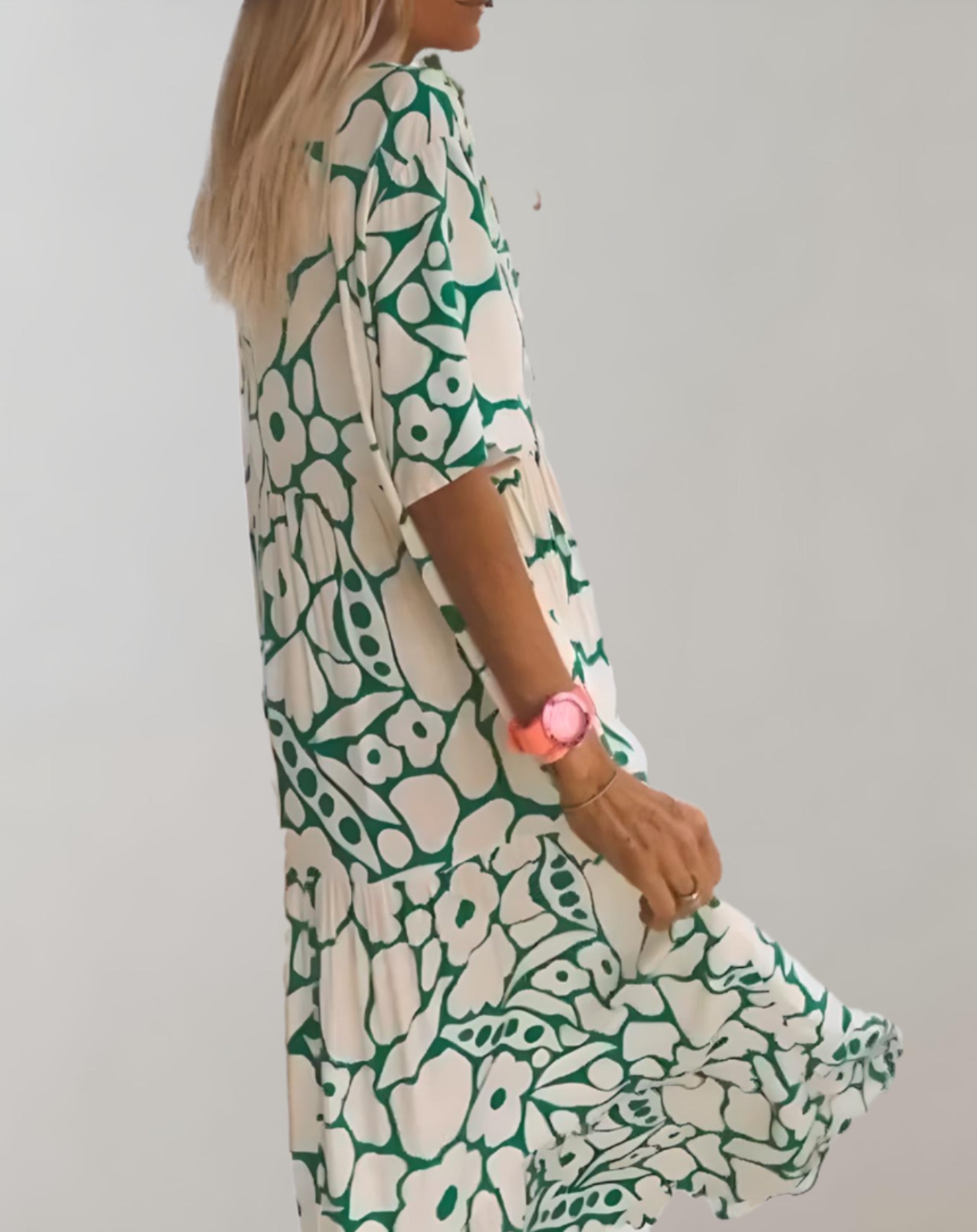 Bohemian maxi-jurk met v-hals en bloemenprint.