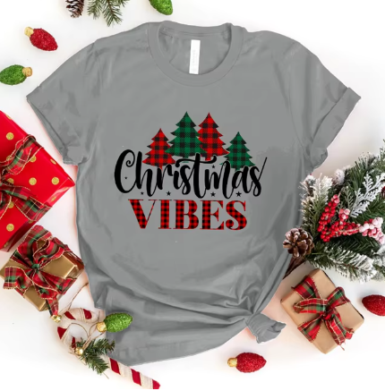 Kerst T-Shirt "Christmas Vibes"  – Stijlvol en Comfortabel